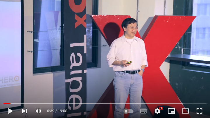 TEDxTaipei 2014：交大李威儀教授《開放教育全壘打》